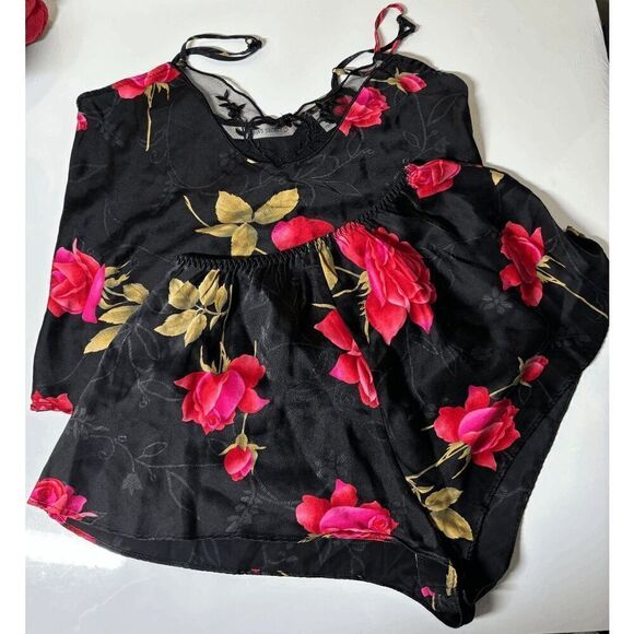 Victorias Secret Vintage Silk Camisole and Short Pajama Lingerie Set Size Small